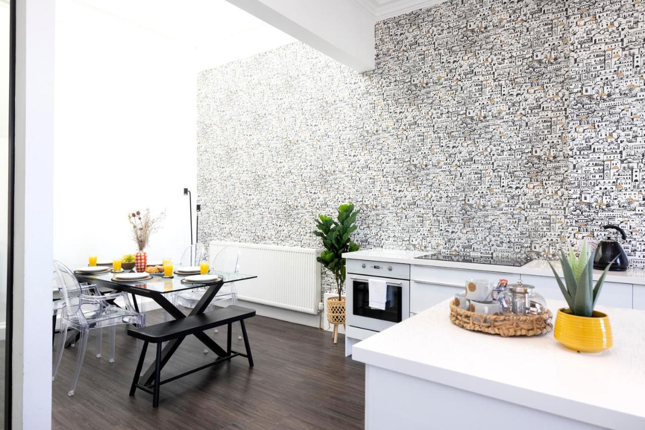 Апартаменты Joivy Delightful Flat With Parking Эдинбург Экстерьер фото